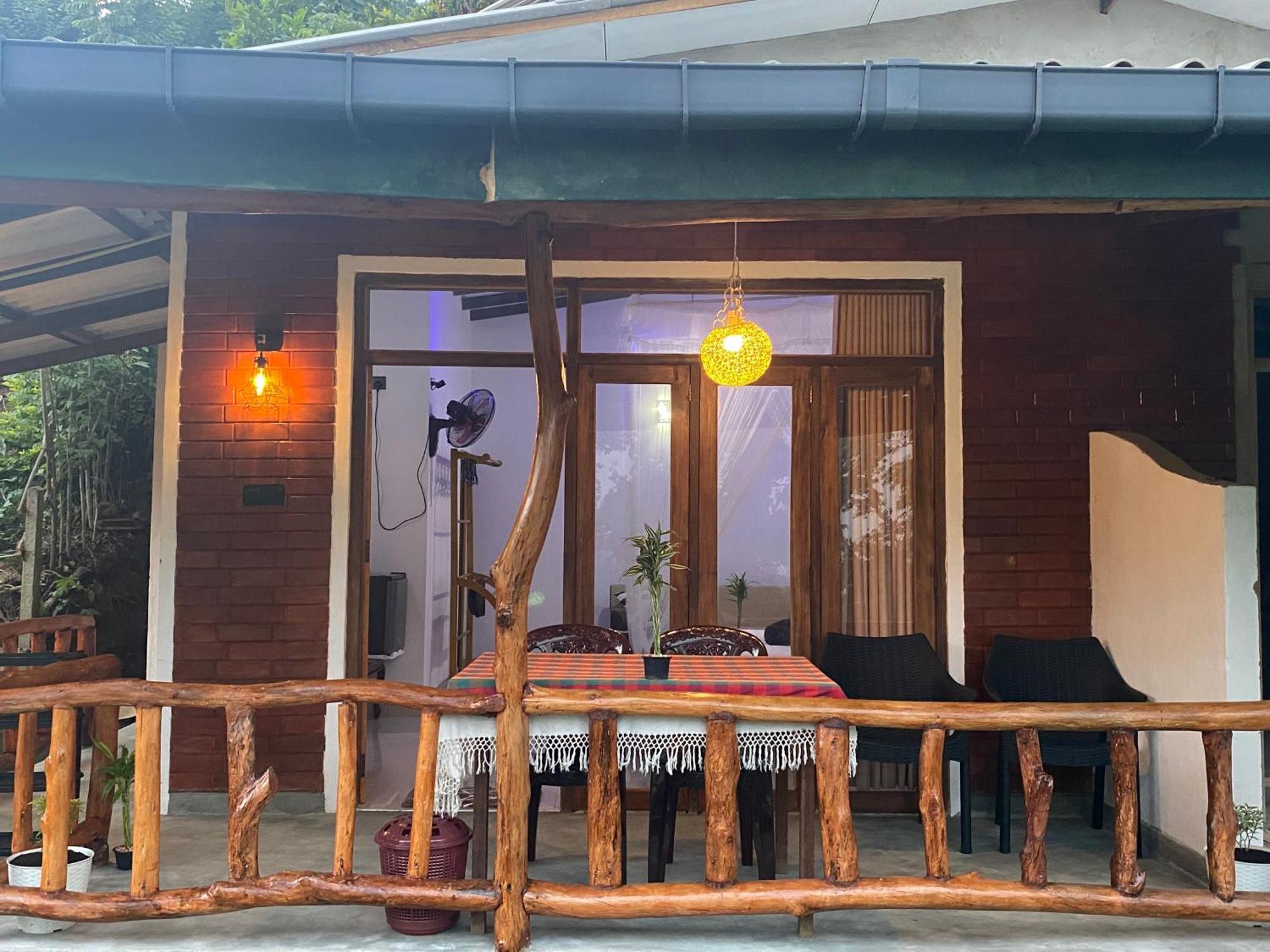Cozy Homestay Waterfall Road Ella Bagian luar foto
