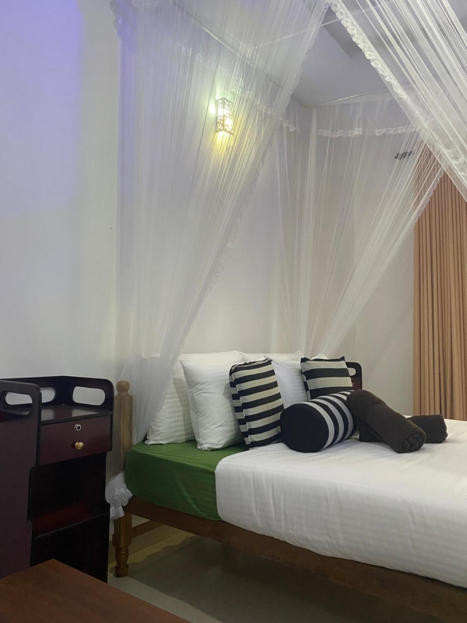 Cozy Homestay Waterfall Road Ella Bagian luar foto